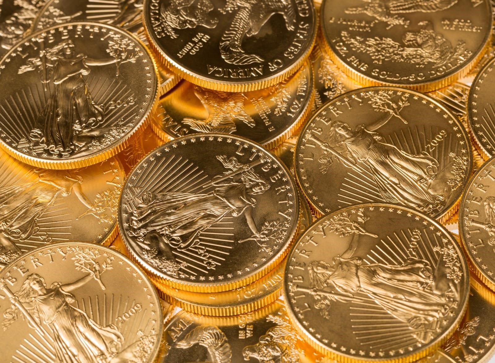 should-i-buy-gold-and-silver-coins-or-rounds