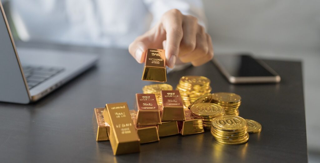 Why Physical Gold Beats ETFs and Digital Gold in 2025