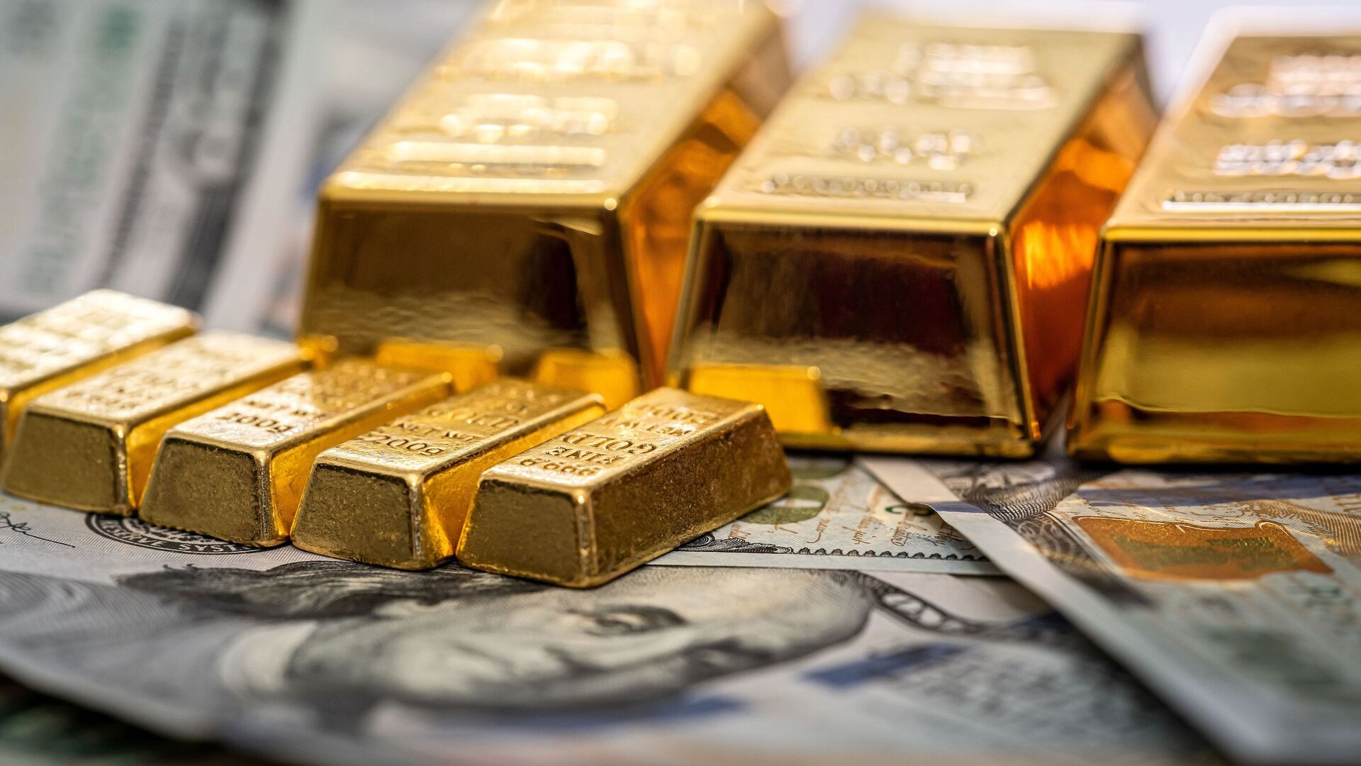 Gold Spot Price Explained Why It Changes Every 15 Seconds
